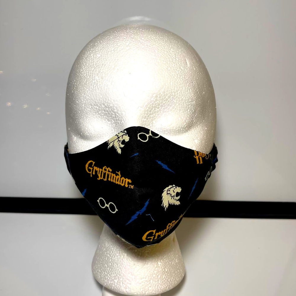 Handmade Face Mask Harry Potter Gryffindor